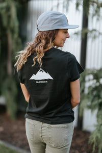 Women's Shield & Mountain Tee in Coal