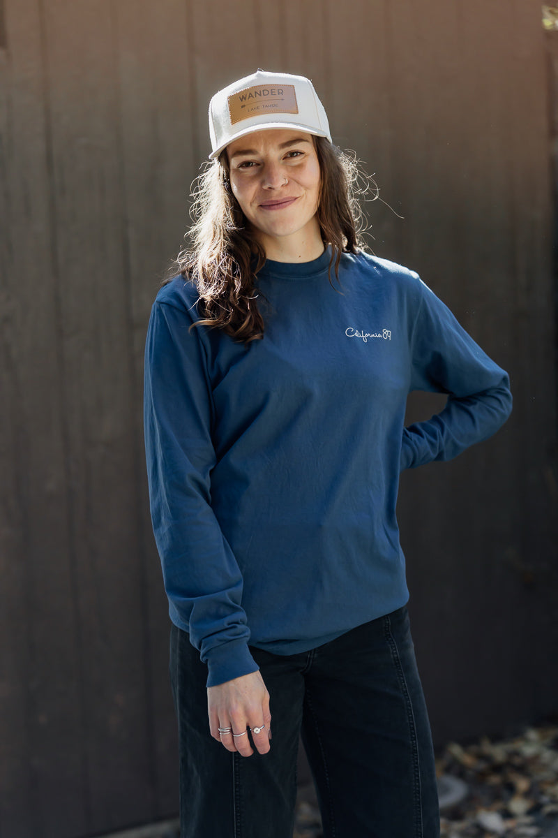 Unisex Long Sleeve Snowboard in Midnight